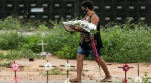 Mortes de adultos entre 20 e 39 anos por Covid-19 em 2021 já representam 80% do total de 2020