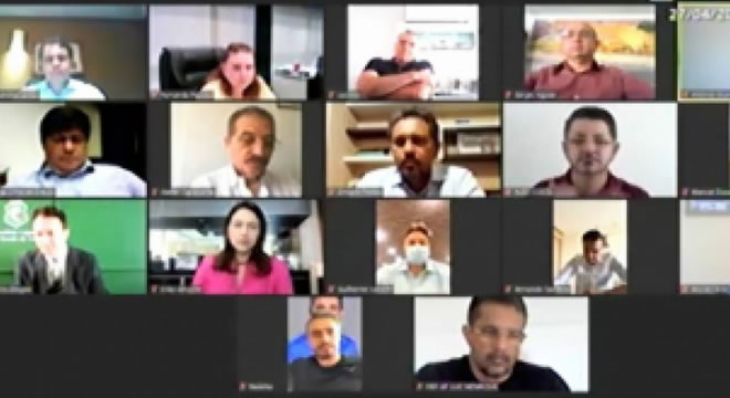 Projeto aprovado exige fixação de placas proibindo discriminação de gênero ou orientação sexual em estabelecimentos do Ceará