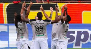 Ceará goleia Sport na Ilha do Retiro e elimina time pernambucano