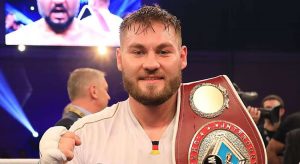 Boxeador alemão pode pegar 10 anos de prisão por quebrar queixo de namorada em três partes