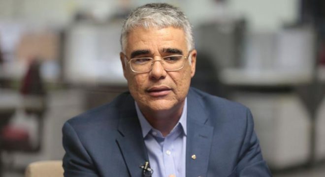 Eduardo Girão defende investigar ministro do STF e governadores do Nordeste na CPI da Covid