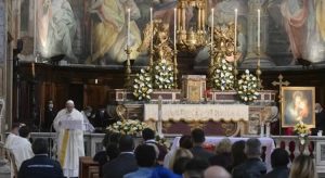 Papa diz que compartilhar bens 'não é comunismo, mas cristianismo'