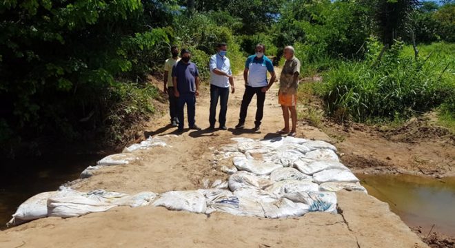 Secretário de Barbalha visita o Sítio Araticum e garante que obras paliativas começarão em breve