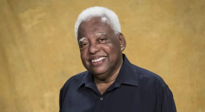 Ator João Acaiabe, do Sítio do Picapau Amarelo, morre aos 76 anos de Covid-19