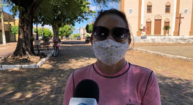 Socorro Luna fala sobre o cancelamento da Noite das Solteironas, em Barbalha