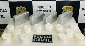 Veja cão da civil farejando mais drogas no Cariri com outros 3 Kg de cocaína apreendidos