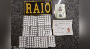 Raio prende casal comercializando comprimidos psicotrópicos na BR-116 em Icó