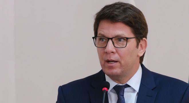 Mario Frias tem novo princípio de infarto e é levado a hospital de Brasília