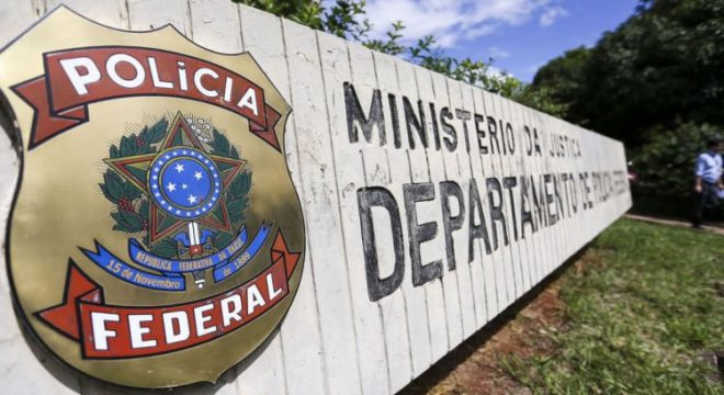 Polícia Federal investiga venda de dados sigilosos de clientes da Caixa