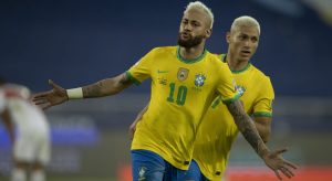 Brasil goleia Peru e garante classificação para as quartas de final da Copa América