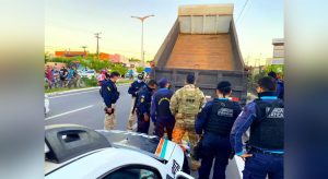 Caminhão com 118 kg de pasta base de cocaína é apreendido em Fortaleza