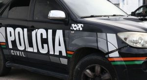 Mãe e padrasto são presos suspeitos de matar bebê de dois anos