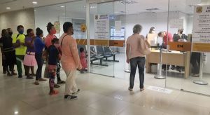 Refugiados venezuelanos no Ceará recebem documentação para serviços de saúde e educação