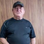 Gleisi Hoffmann ameaça processar Amado Batista após cantor chamar Lula de ladrão