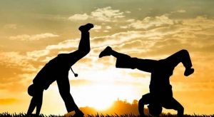 Capoeiristas denunciam mestres de grupo por crimes sexuais contra jovens no Ceará