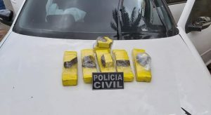 Tiros e perseguição em Juazeiro com apreensão de menor e muita droga pela Polícia Civil