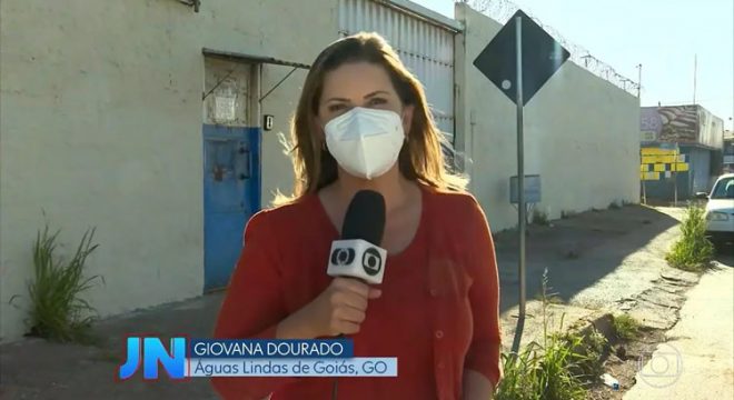Repórter da Globo dança ao vivo na Record após captura de Lázaro Barbosa