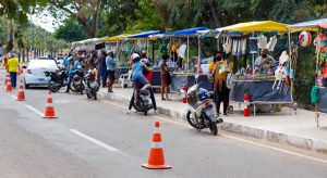 Tradicional feira de fogos junina de Juazeiro do Norte acontece em formato drive-thru;