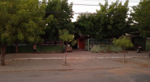 Criminosos tentam arrombar boxes em mercado de Icó