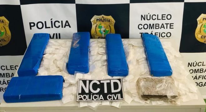 Veja a prisão em Crato de garota que trazia drogas da Bahia e a Polícia Civil evitou
