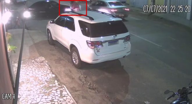 Veja imagens de acidente no Juazeiro do Norte envolvendo três veículos