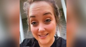 Pai batiza filha com nome de amante para ter justificativa se errasse os nomes