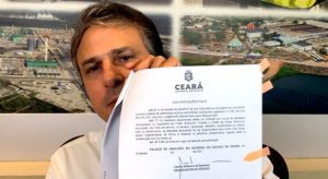 Camilo Santana sanciona lei que paga 50% do salário mínimo a novos contratados na pandemia