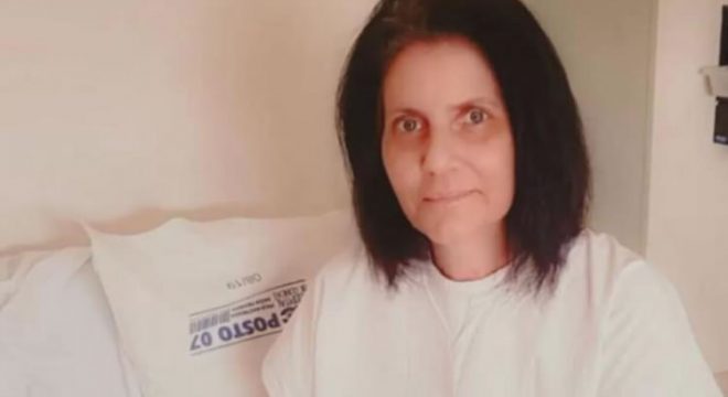 Viúva de Chico Anysio, Malga di Paula reaparece em foto após quase 2 meses internada com Covid-19