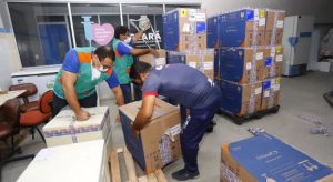 Ceará recebe 154 mil doses da vacina Pfizer contra Covid-19 nesta segunda-feira