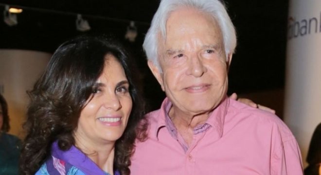 Esposa de Cid Moreira é acusada de lavagem de dinheiro e falsificação de documentos