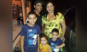 gricultor cria quatro filhos sozinho após morte da companheira por Covid-19