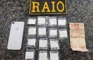RAIO apreende cocaína em Crato e leva mulher à delegacia