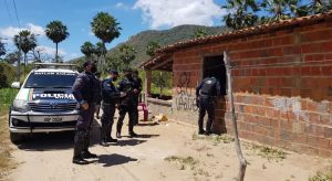 Chacina deixa cinco homens mortos e duas mulheres feridas em Caucaia, no Ceará
