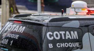 PMs são confundidos com criminosos e são alvos de disparos de outros policiais