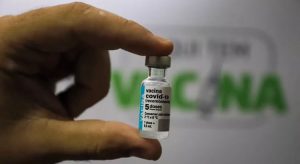 Ceará recebe mais de 152 mil doses de vacina AstraZeneca contra a Covid-19 nesta segunda