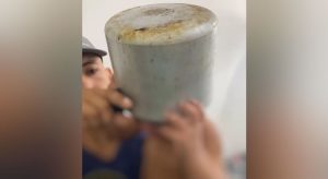 Menino de dois anos é levado a UPA após ficar com panela de pressão presa na cabeça