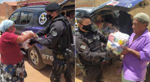 Policiais do RAIO ePoliciais do RAIO em Juazeiro distribuem cestas básicas com carentesm Juazeiro distribuem cestas básicas com carentes