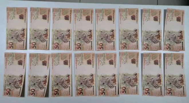 Polícia Federal apreende pacote com R$ 3 mil em cédulas falsas no Ceará