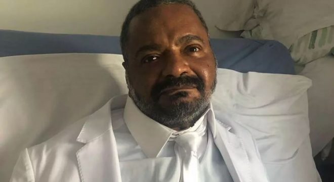 'Fazia mal para ele mesmo', diz filho sobre vício de Arlindo Cruz em cocaína