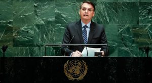 Em discurso na ONU, Bolsonaro diz que Brasil estava "à beira do socialismo"