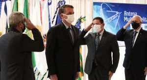 Militares que comandam estatais acumulam salários e ganham entre R$ 43 mil e R$ 260 mil