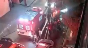 Motorista é morto a tiros e passageiro é gravemente ferido após ataque de criminosos