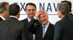 Assinada por Bolsonaro, 'declaração à nação' foi redigida por Temer