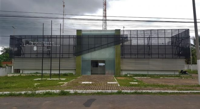 Duas armas apreendidas em Missão Velha e carro recuperado em Jardim