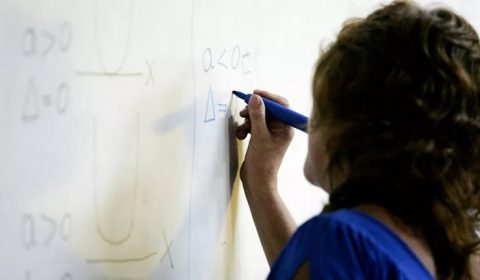 Professores estaduais temporários do Ceará vão ter contratos prorrogados