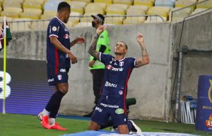 Fortaleza repete vitória no Maracanã após 15 anos e quebra tabu contra Fluminense