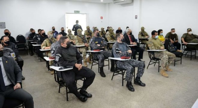 Policiais do Ceará são treinados por grupo de elite da polícia francesa