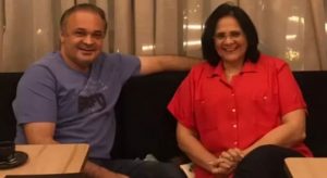 Após vetar ideia, governo lançará programa para doar absorventes