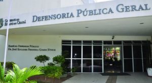 Ceará tem 178 defensores públicos abaixo do ideal, aponta associação