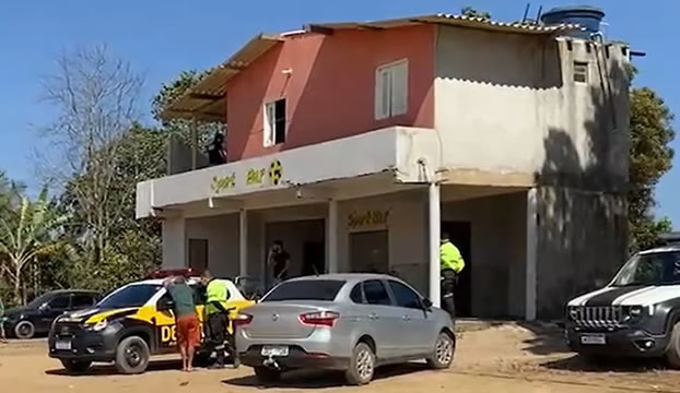 Quatro pessoas são mortas a tiros em chacina no interior do Ceará